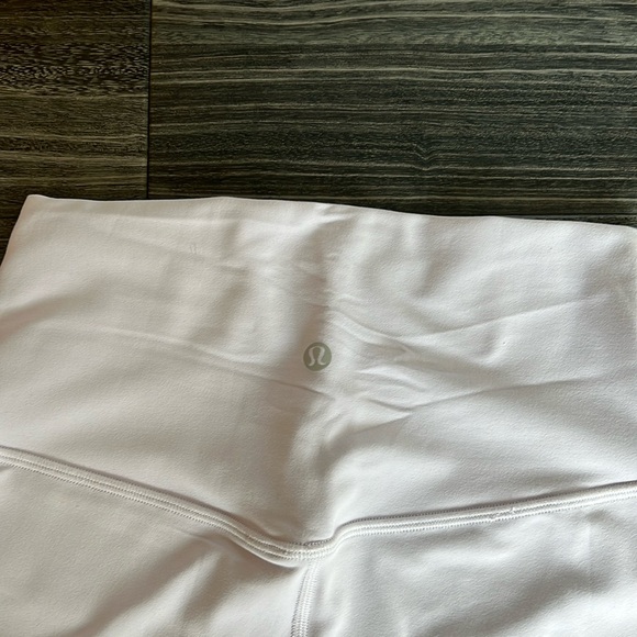 Lululemon Align HR Crop 21 - Picture 2 of 8